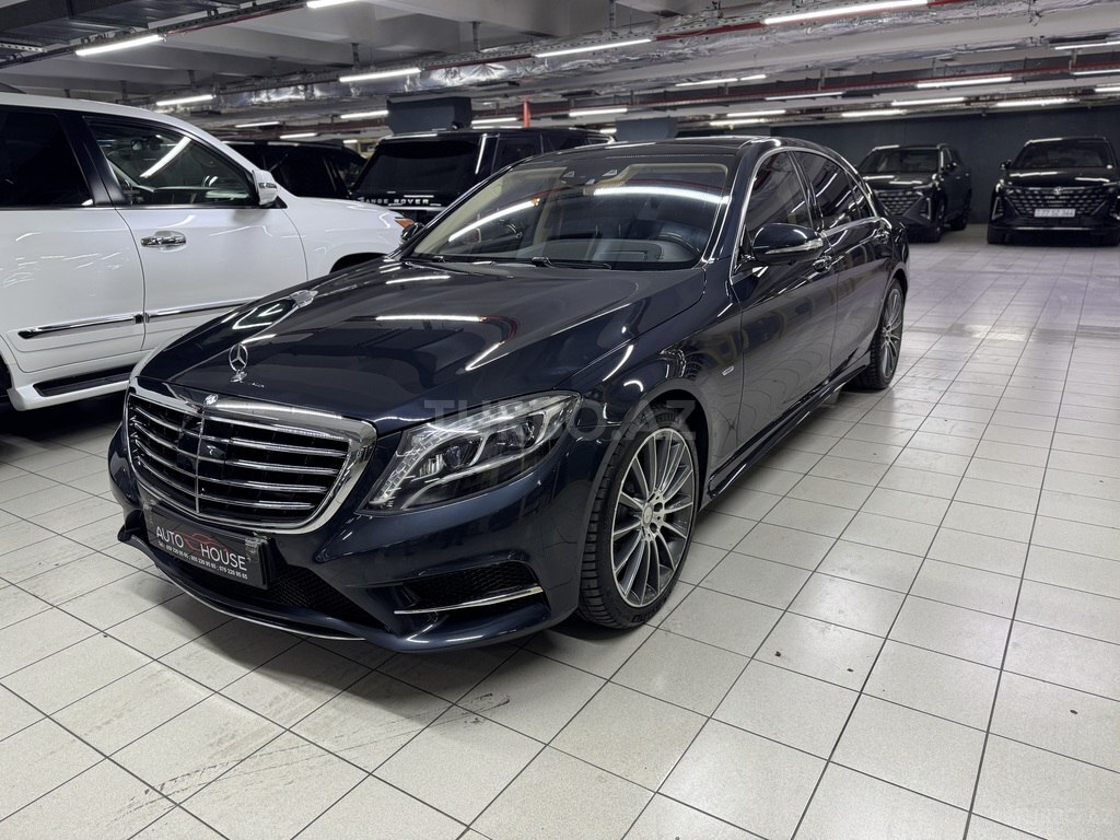 Mercedes S 500