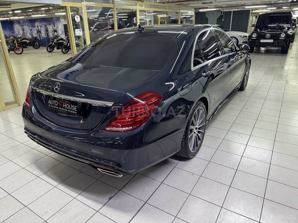 Mercedes S 500