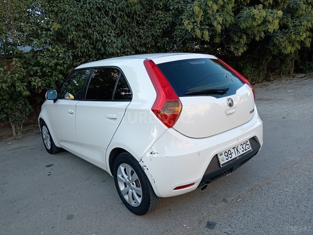MG 3, 1.5 L, 2011 il, 300 000 km Bakı almaq - qiyməti 3 100 AZN - Turbo.Az