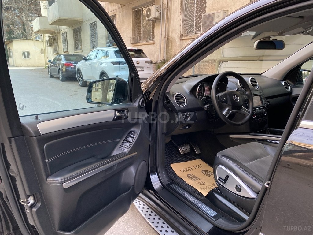 Mercedes ML 300 4MATIC