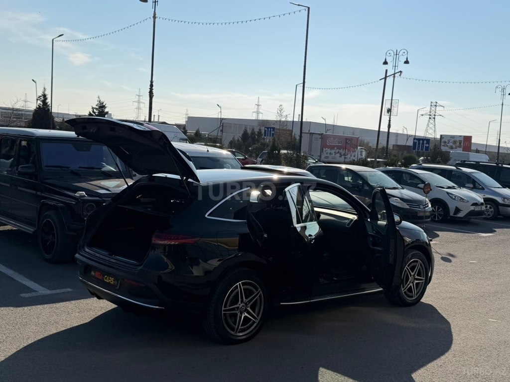 Mercedes EQC 400 4MATIC