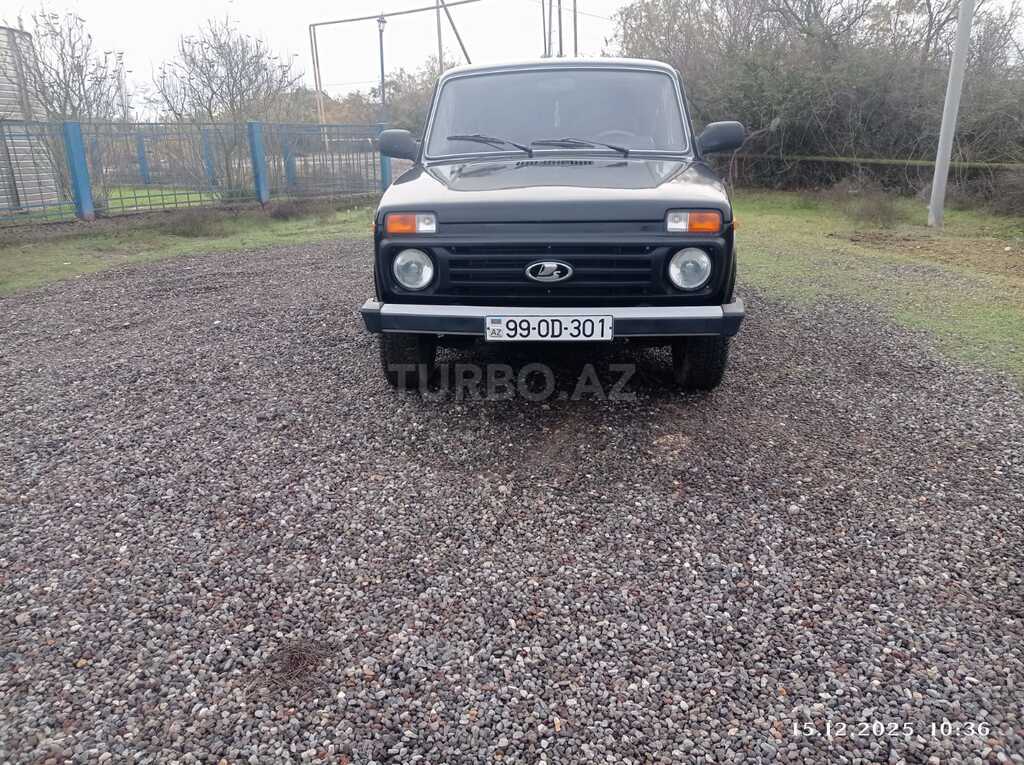 LADA (VAZ) Niva