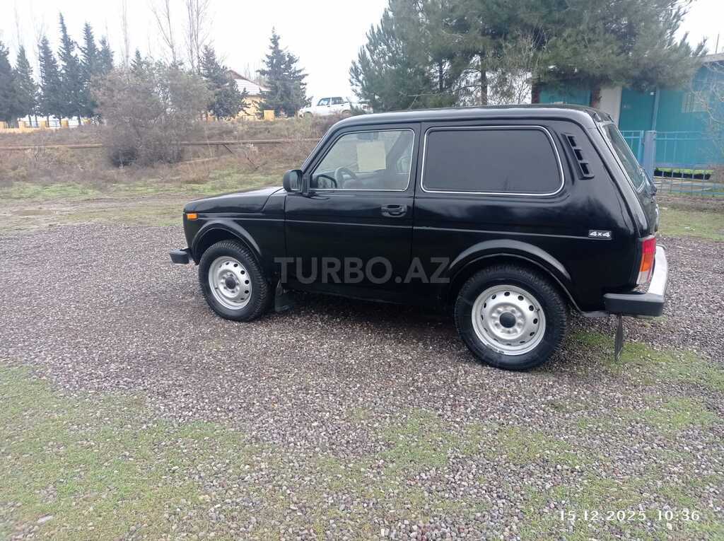 LADA (VAZ) Niva