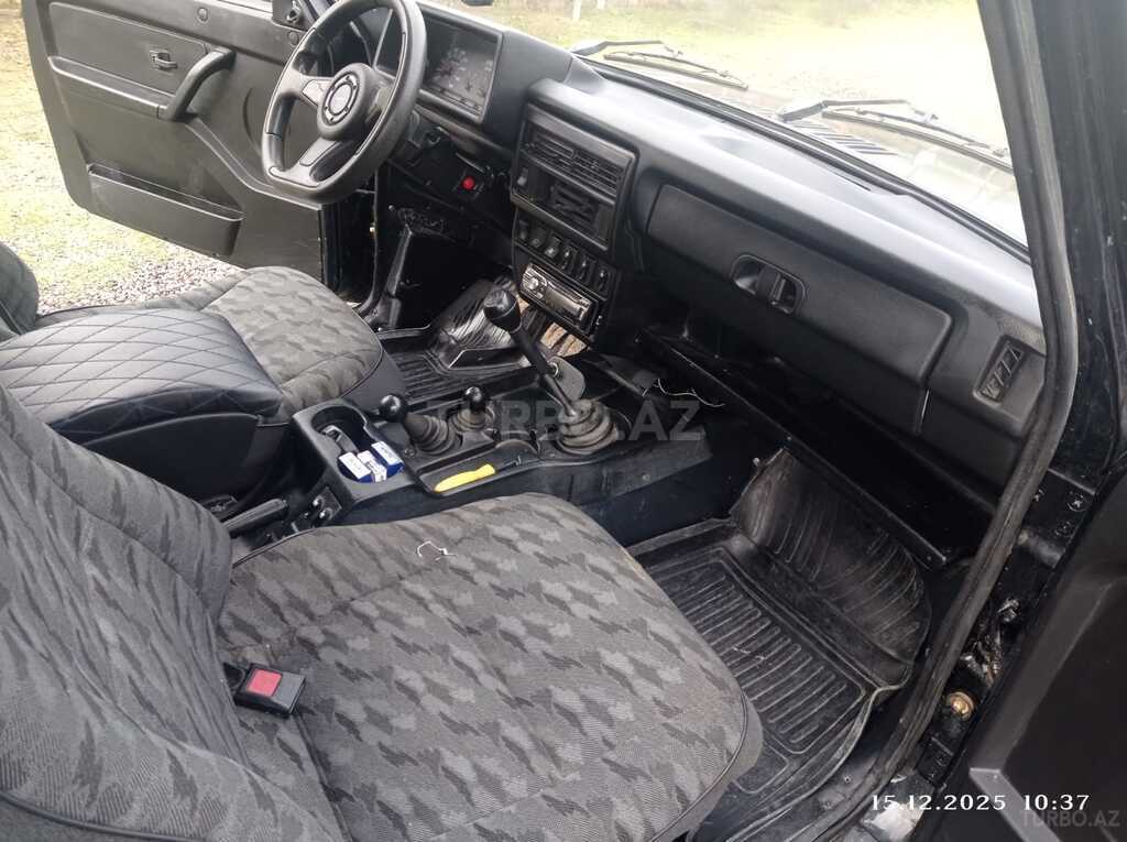 LADA (VAZ) Niva