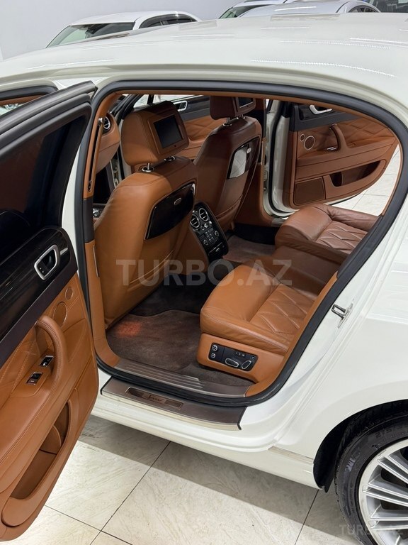 Bentley Continental Flying Spur