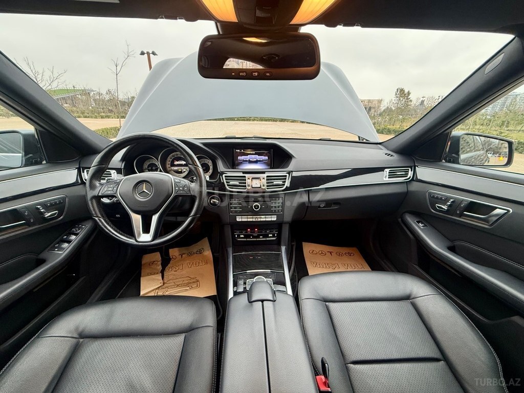 Mercedes E 200