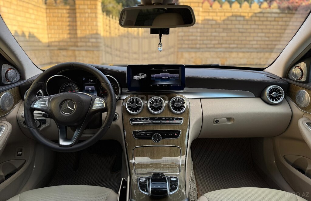 Mercedes C 180