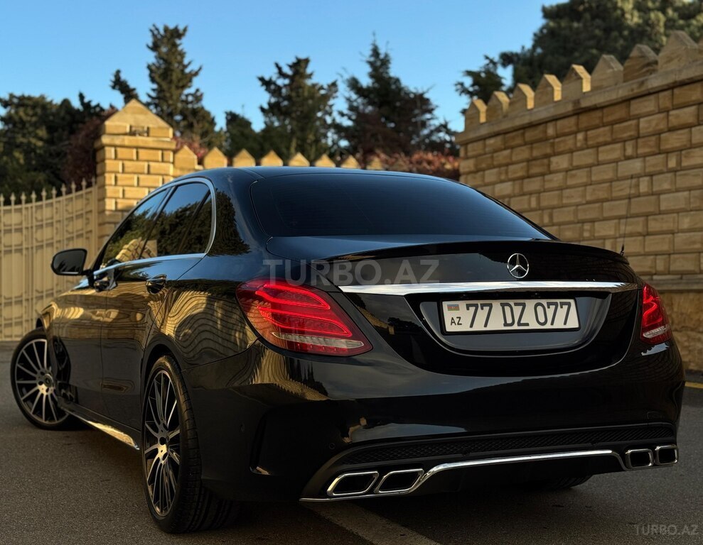 Mercedes C 180