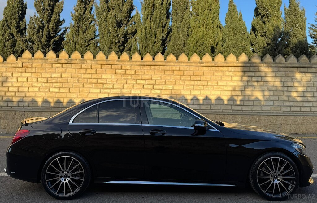 Mercedes C 180