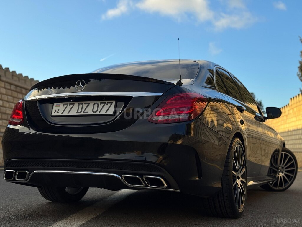 Mercedes C 180
