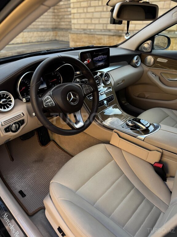 Mercedes C 180