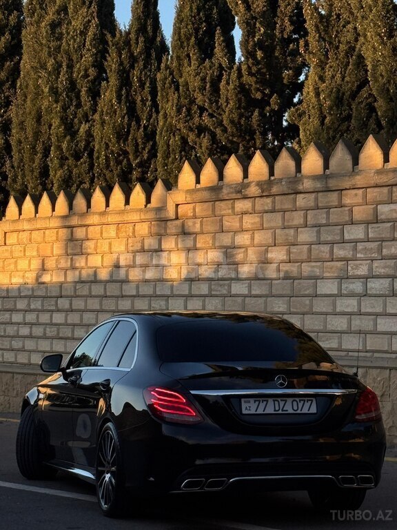 Mercedes C 180