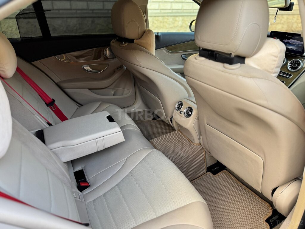 Mercedes C 180