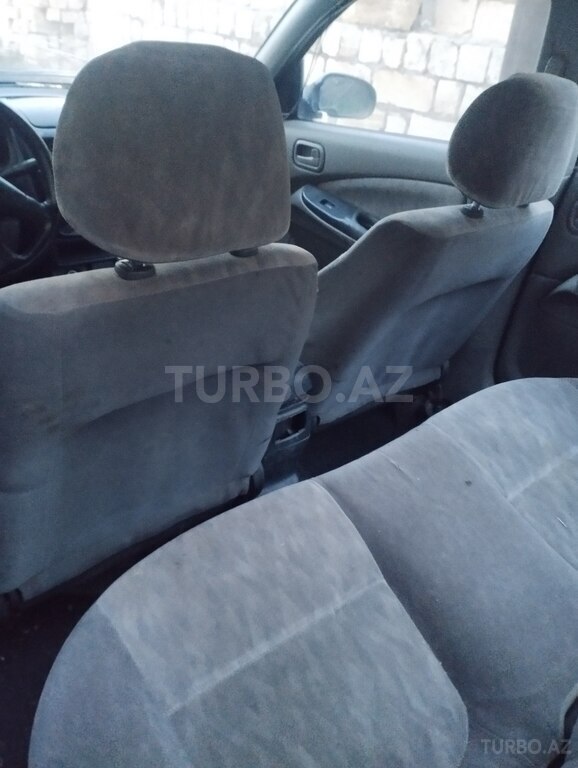 Nissan Sunny