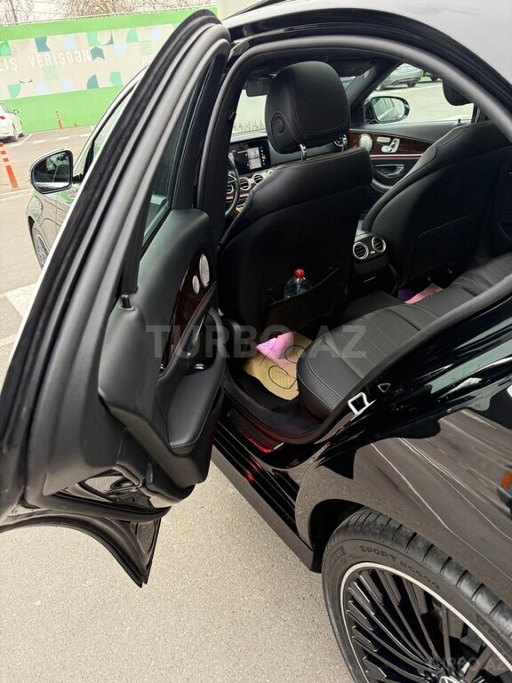 Mercedes E 350