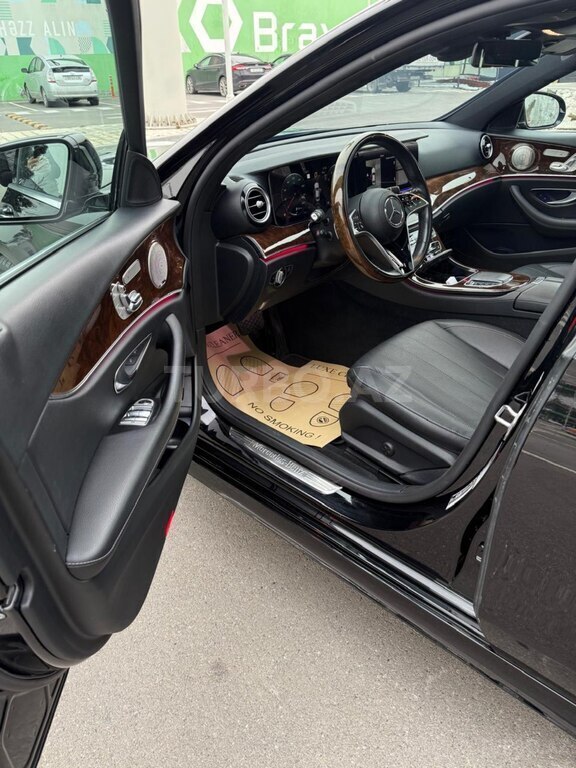Mercedes E 350