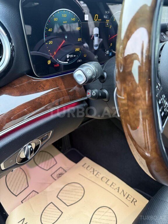 Mercedes E 350