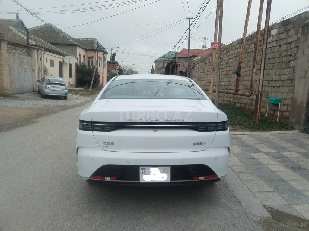 BYD Destroyer 05