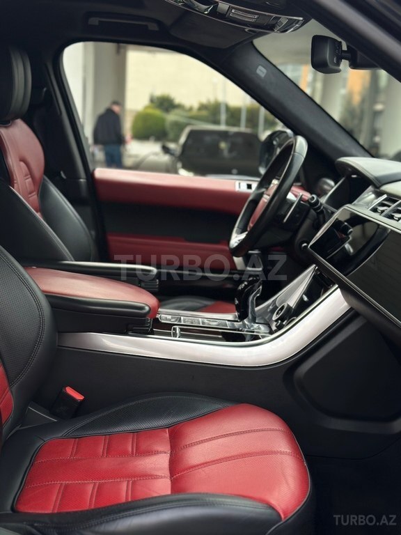 Land Rover RR Sport
