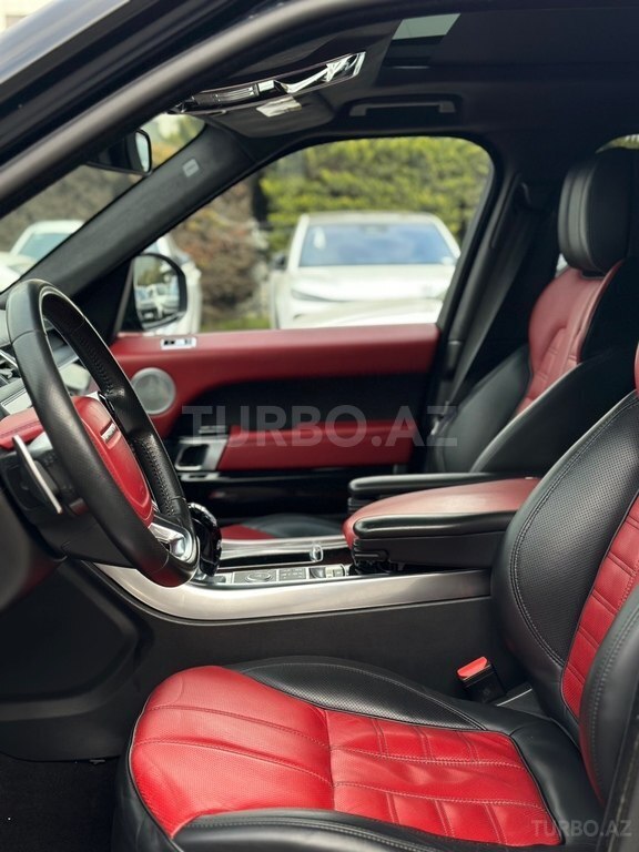 Land Rover RR Sport