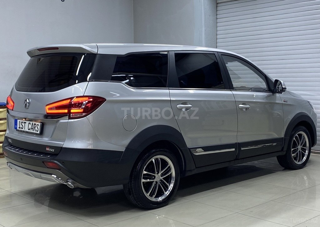 Baic M60
