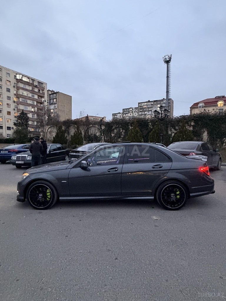 Mercedes C 300 4MATIC