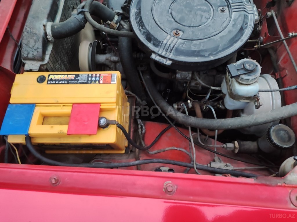 Moskvich 2140