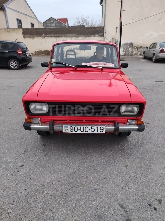 Moskvich 2140