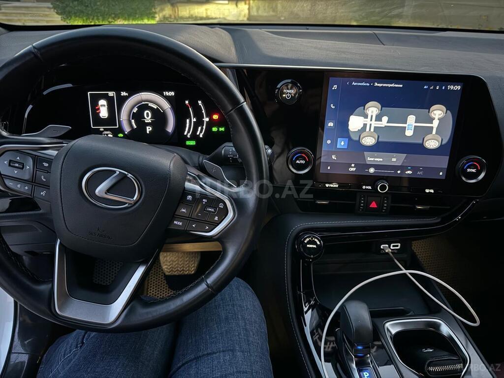 Lexus NX 350h