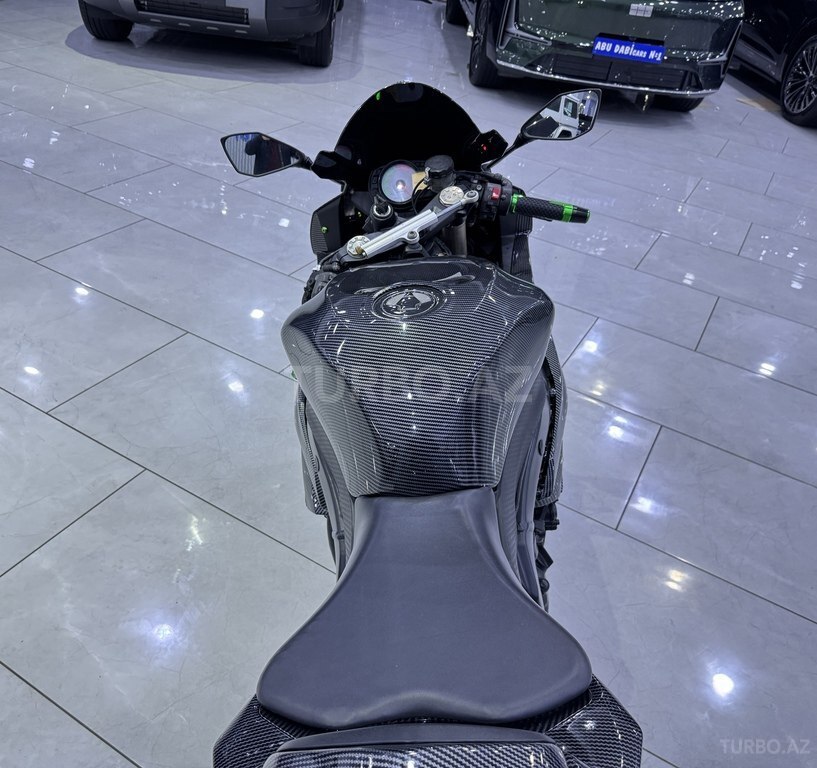 Kawasaki ZX-6R