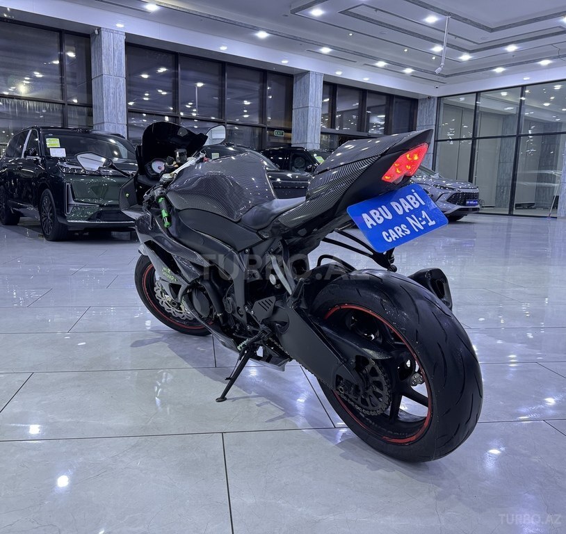 Kawasaki ZX-6R