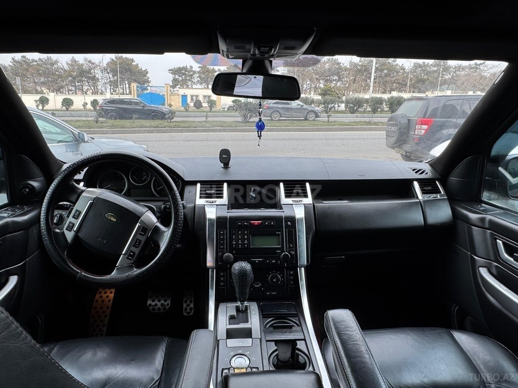 Land Rover RR Sport