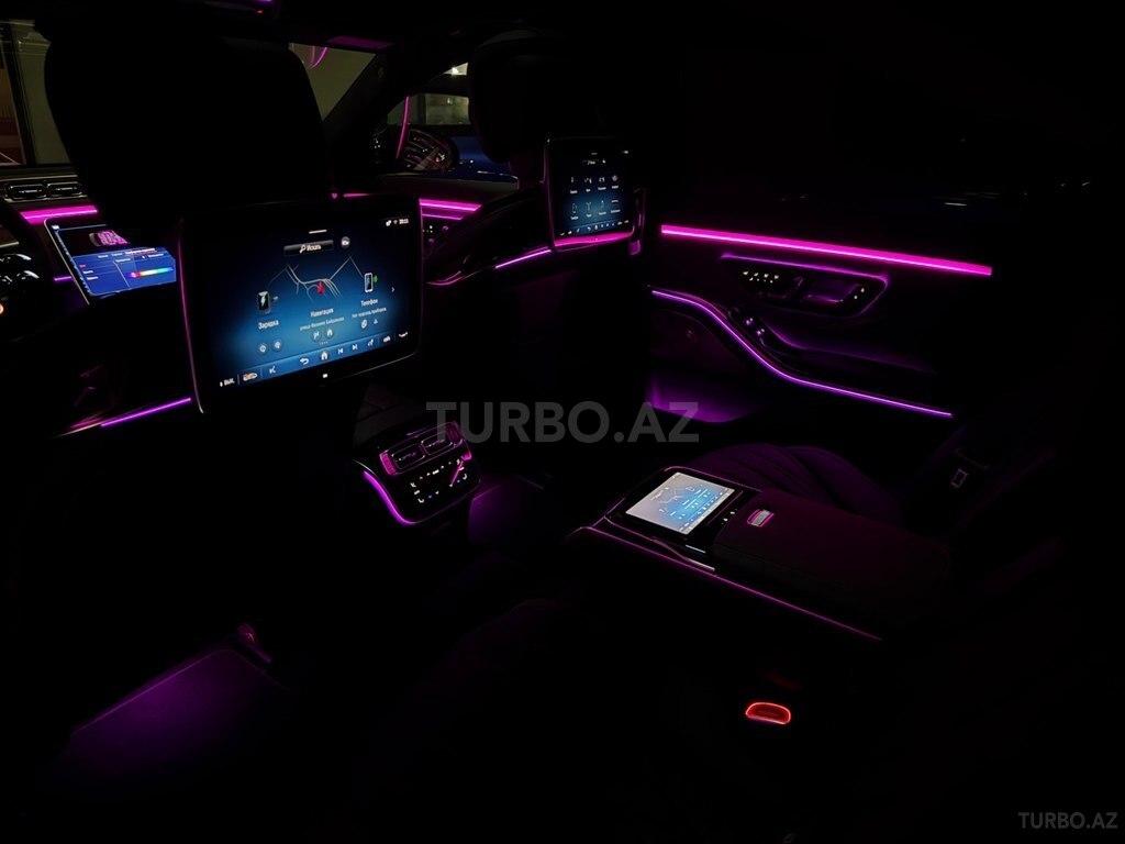 Mercedes S 63 AMG