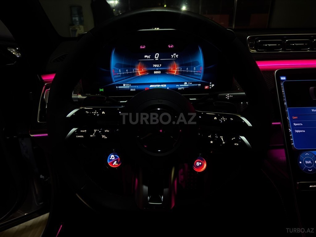 Mercedes S 63 AMG