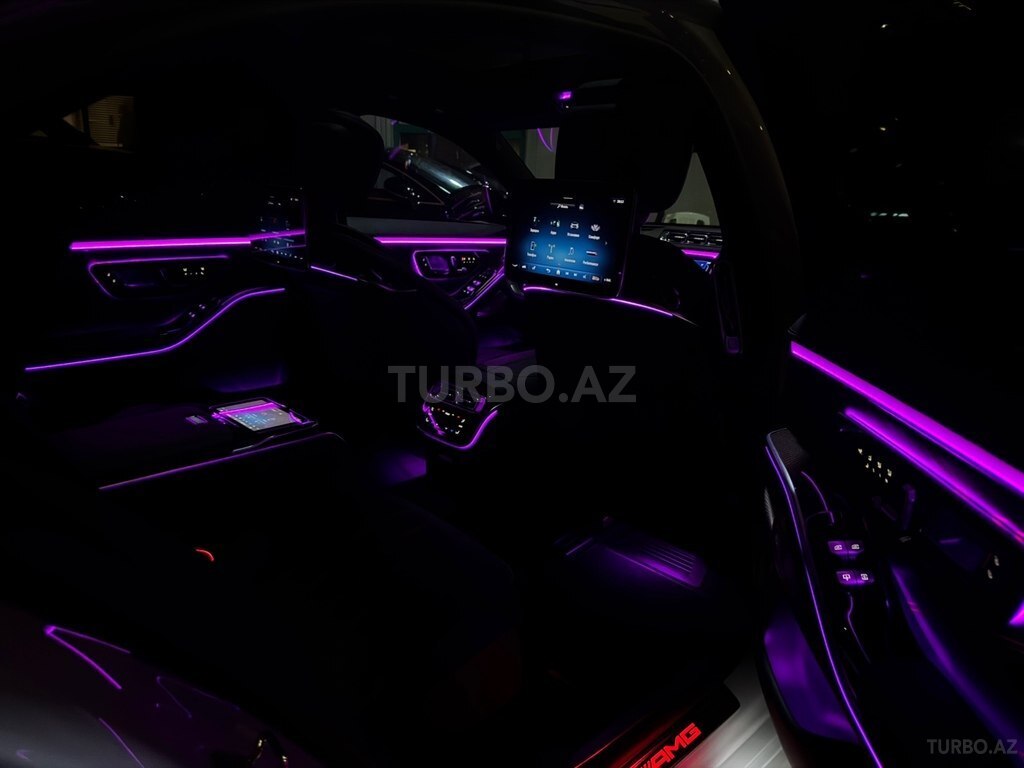 Mercedes S 63 AMG