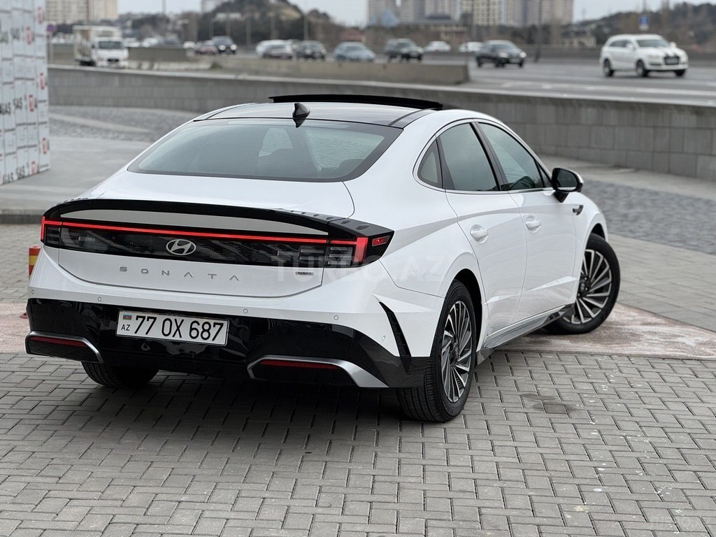 Hyundai Sonata