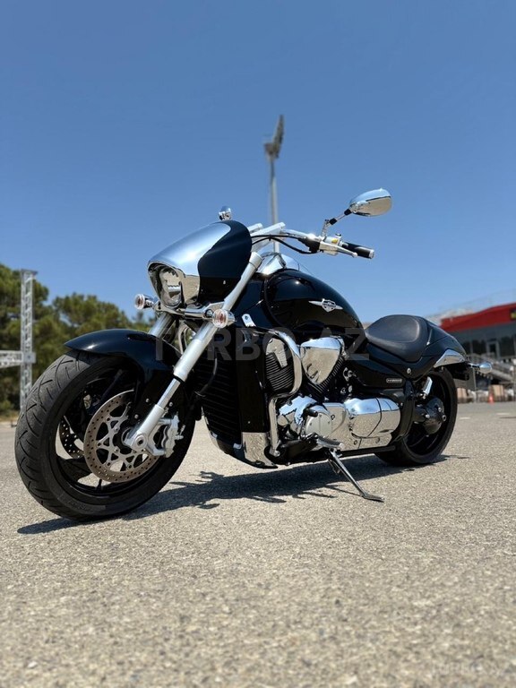 Suzuki Intruder M1800R