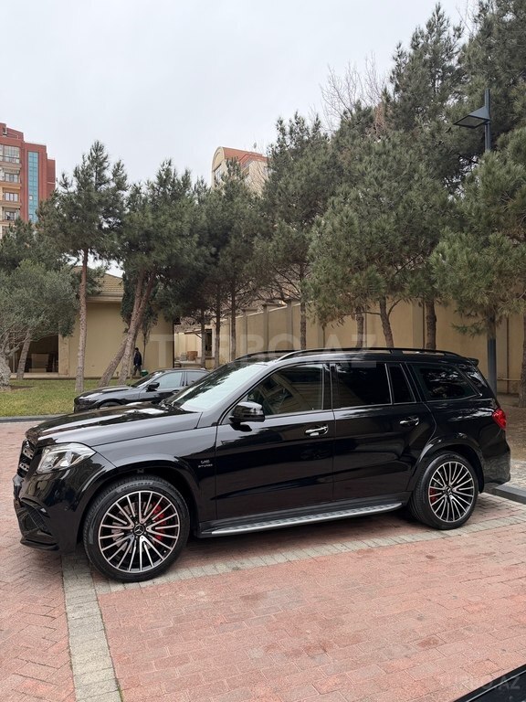 Mercedes GLS 63 AMG 4MATIC