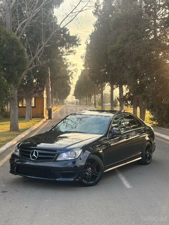 Mercedes C 300 4MATIC