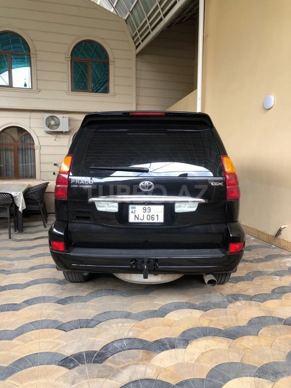 Toyota Land Cruiser Prado