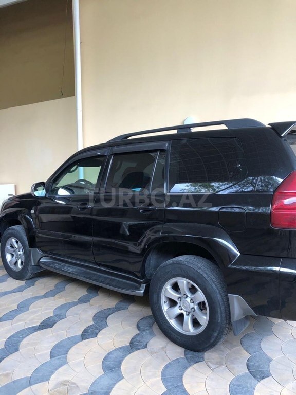 Toyota Land Cruiser Prado