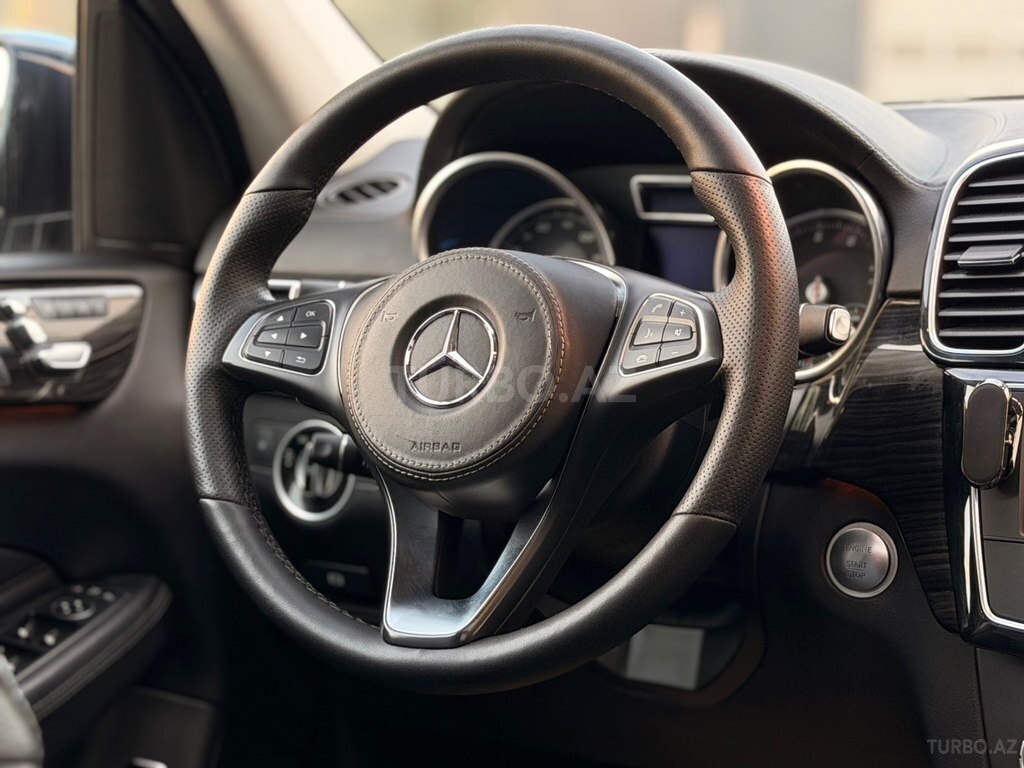 Mercedes GLS 450 4MATIC