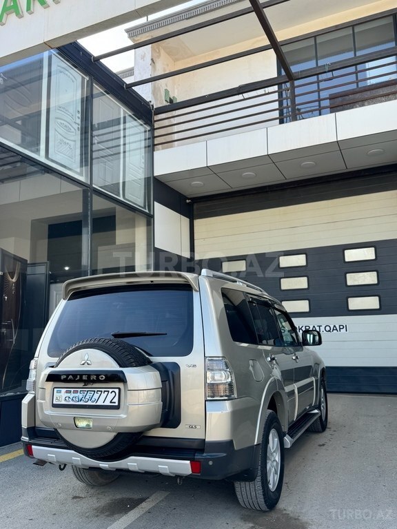 Mitsubishi Pajero