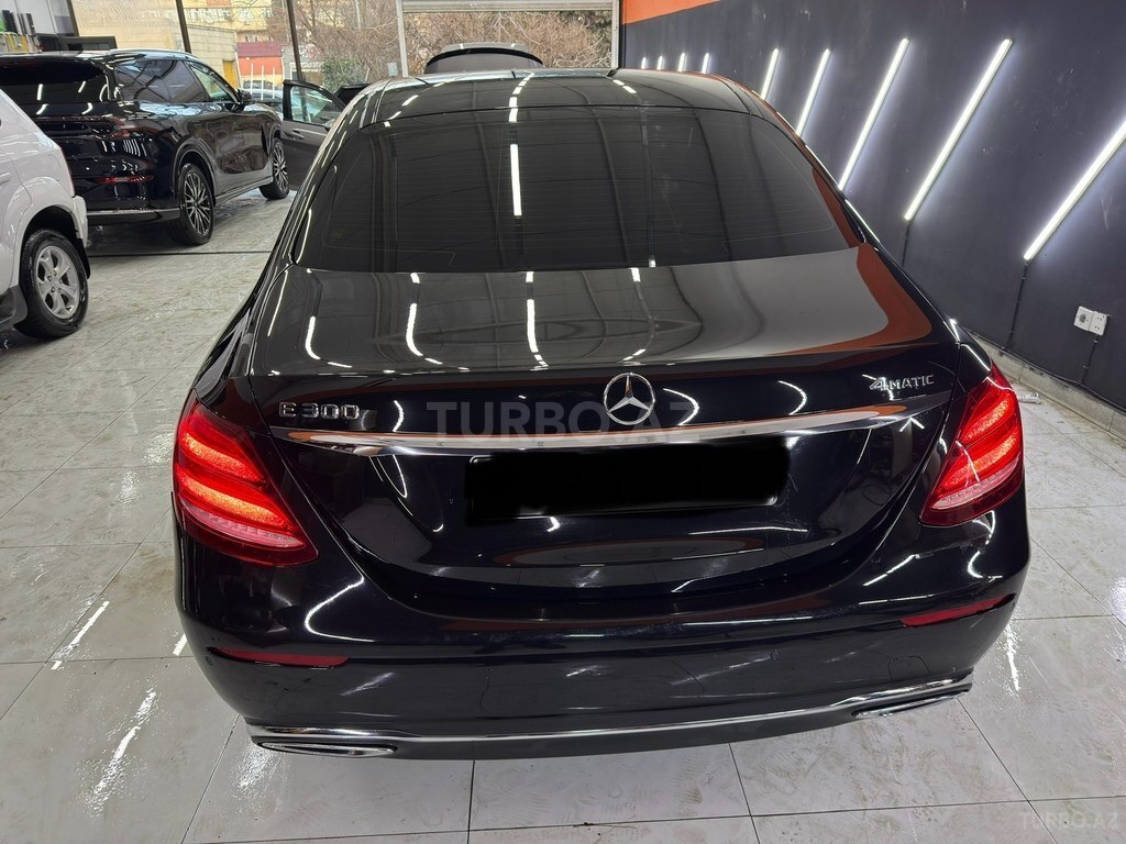 Mercedes E 300 d 4MATIC