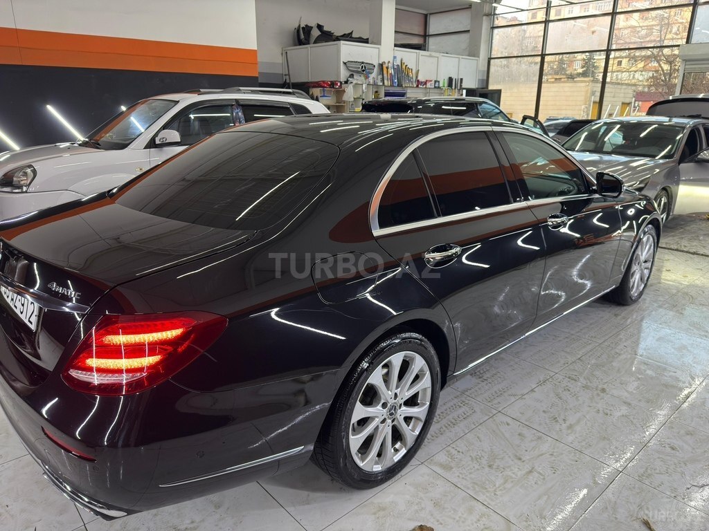 Mercedes E 300 d 4MATIC