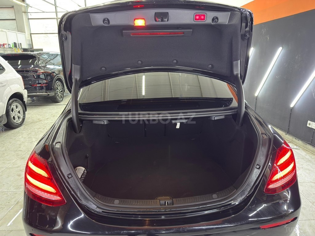 Mercedes E 300 d 4MATIC