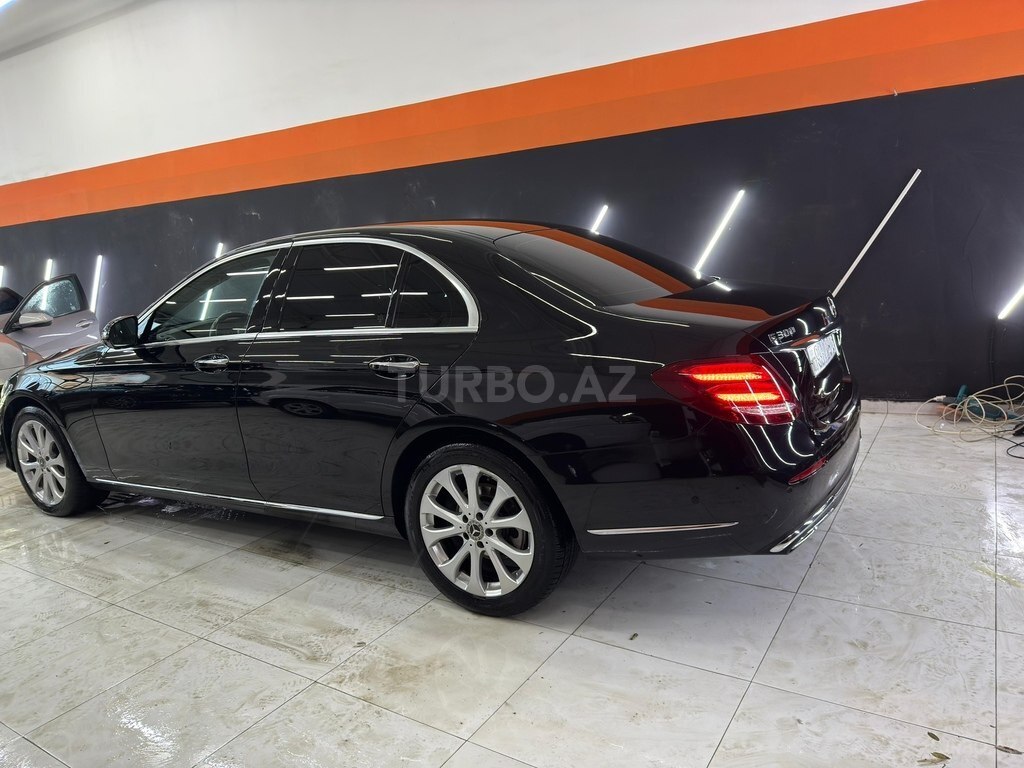 Mercedes E 300 d 4MATIC