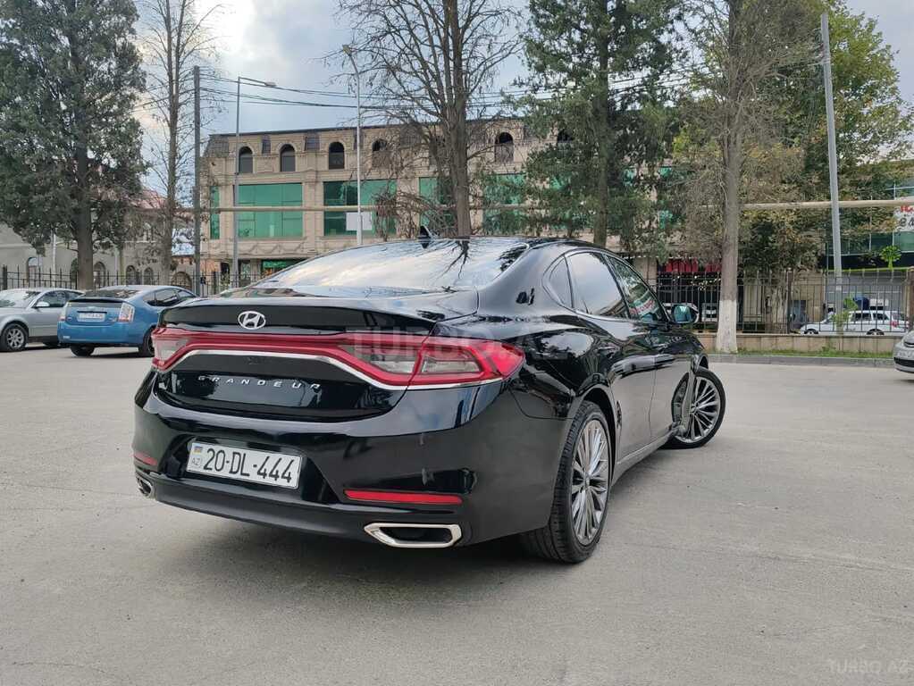 Hyundai Grandeur