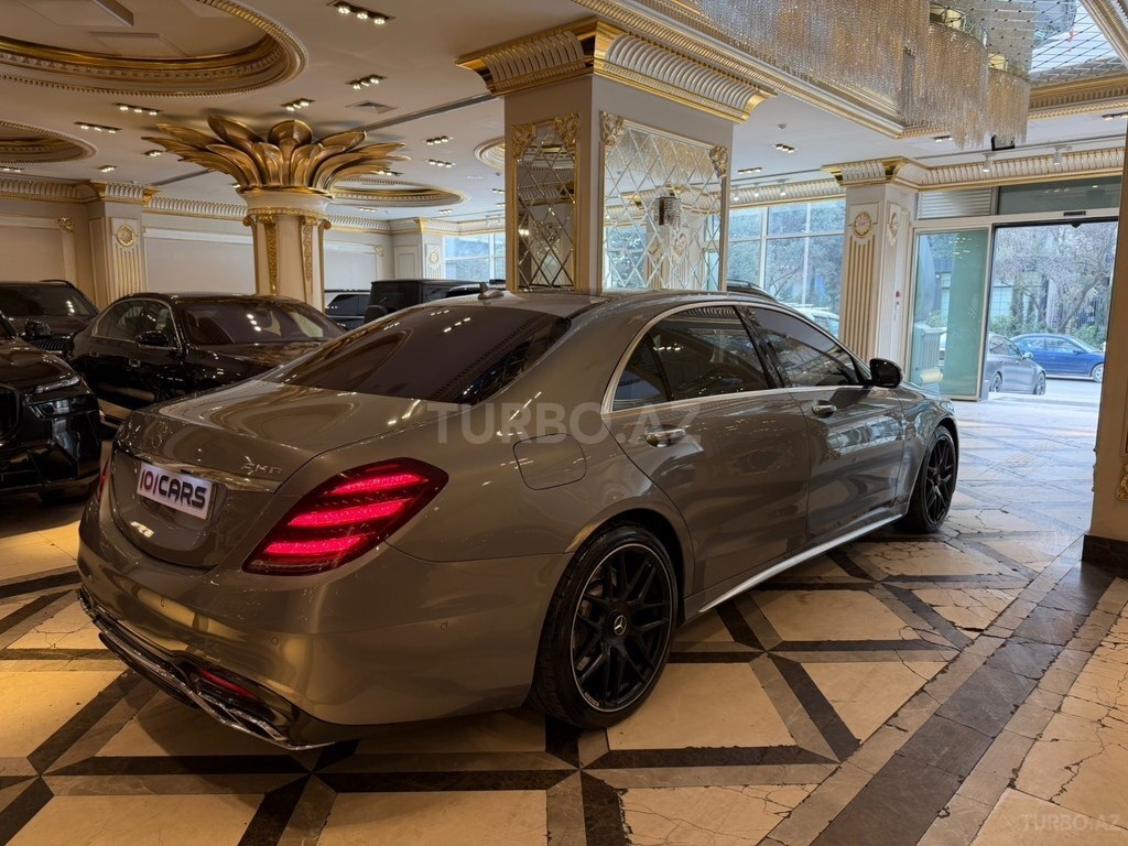 Mercedes S 63 AMG 4MATIC