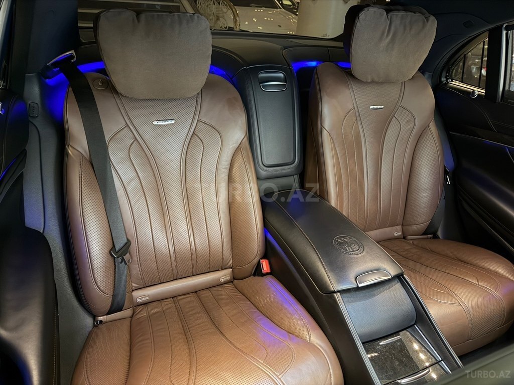 Mercedes S 63 AMG 4MATIC
